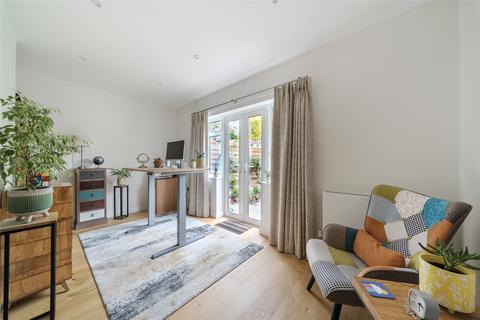 30 West Avenue, Exeter, EX4 4SE