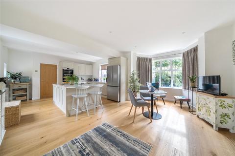 30 West Avenue, Exeter, EX4 4SE