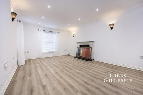 4 bedroom detached house to rent, Stirling Avenue, Pinner, HA5