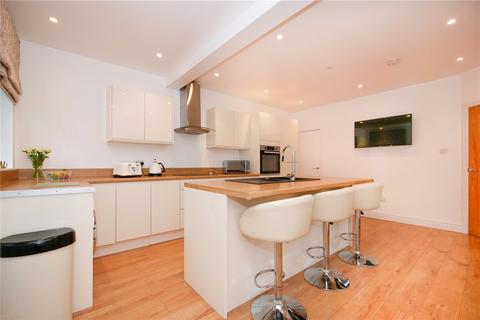 33a Midland Road, Baildon, Shipley, BD17 6AT