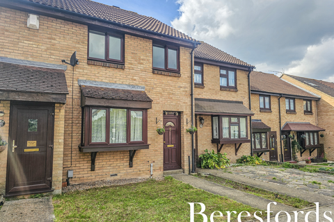 Chatteris Avenue, Romford, RM3