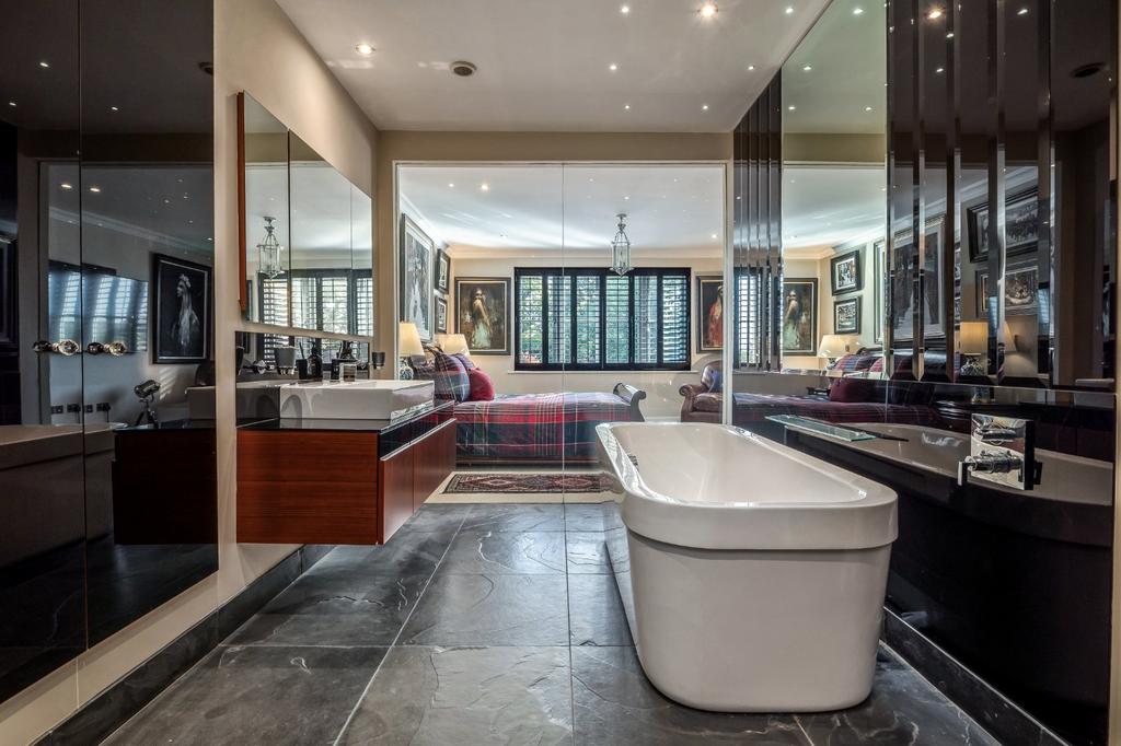 Ensuite