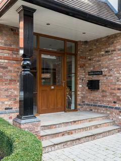 4 bedroom semi-detached house for sale, Cow Lane, Ashley, Cheshire, WA15