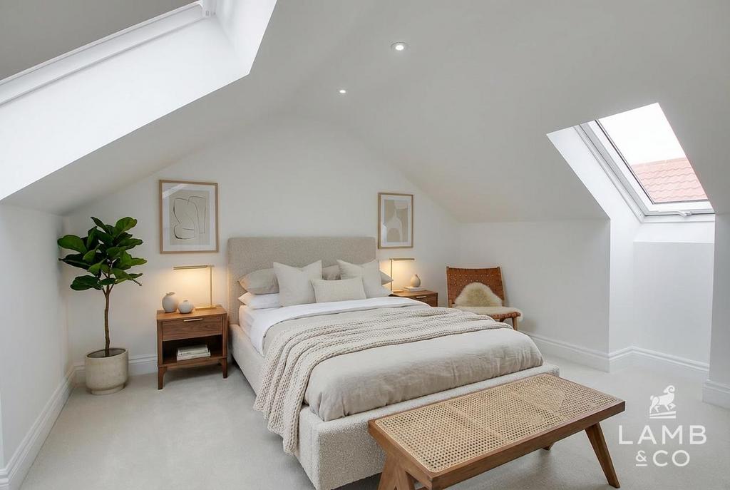 Bedroom 3 VS.JPG