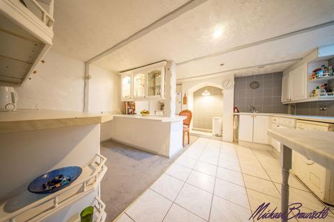 1 bedroom terraced house for sale, Fourth Street, Bradford BD12