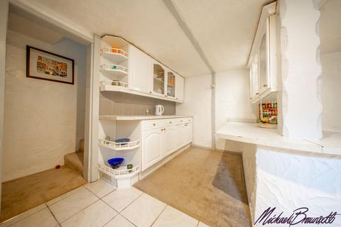 1 bedroom terraced house for sale, Fourth Street, Bradford BD12