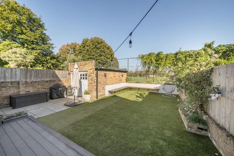 undefined, Maidenhead Road, Windsor, SL4