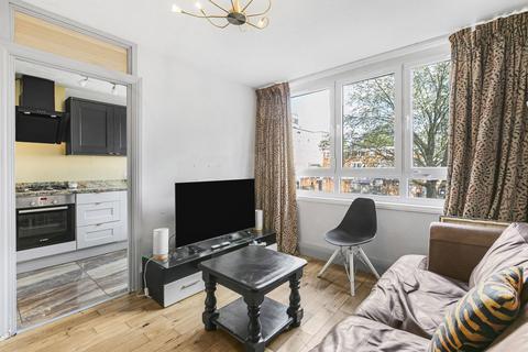 1 bedroom apartment for sale, Surrey Lane, London, SW11