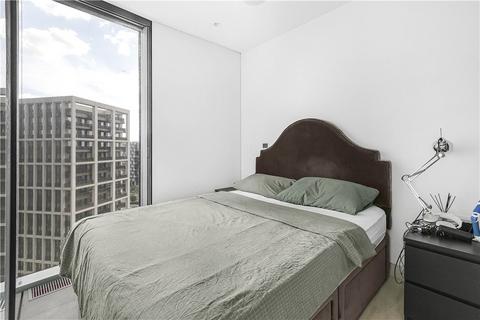 1 bedroom apartment for sale, St. George Wharf, London, SW8