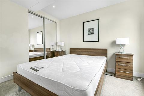 1 bedroom apartment for sale, St. George Wharf, London, SW8
