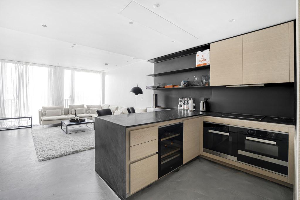 Reception/Kitchen
