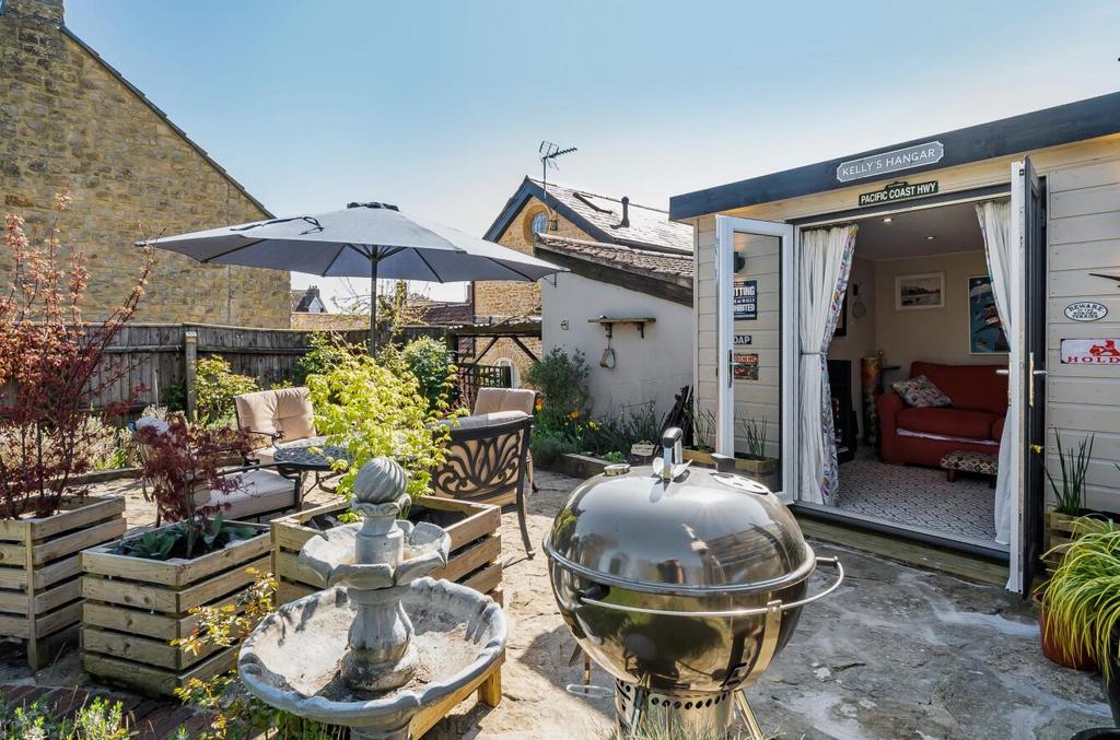 Cabin/Patio