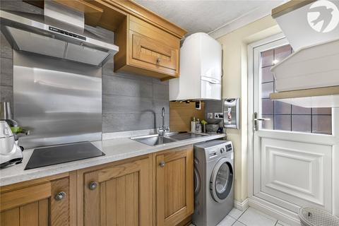 2 Sullivan Close, Dartford, DA1 2NJ