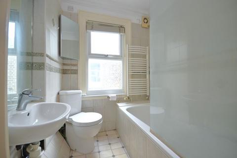 3 bedroom flat to rent, Sterndale Road, London, W14 0HX