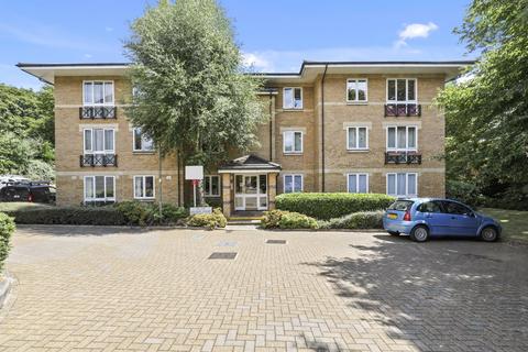 2 bedroom apartment for sale, 15 Winterburn Close, Friern Barnet N11