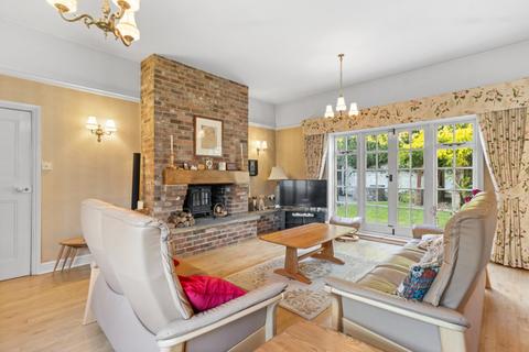 3 bedroom semi-detached house for sale, Coopers Green, Uckfield, East Sussex, TN22