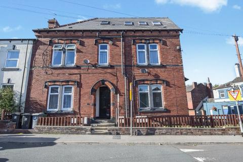 undefined, Flat 2, Whingate Road, Leeds, West Yorkshire