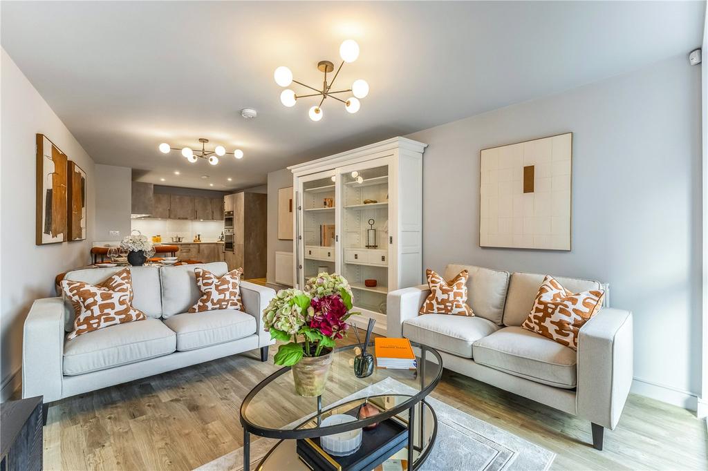 Show Apartment