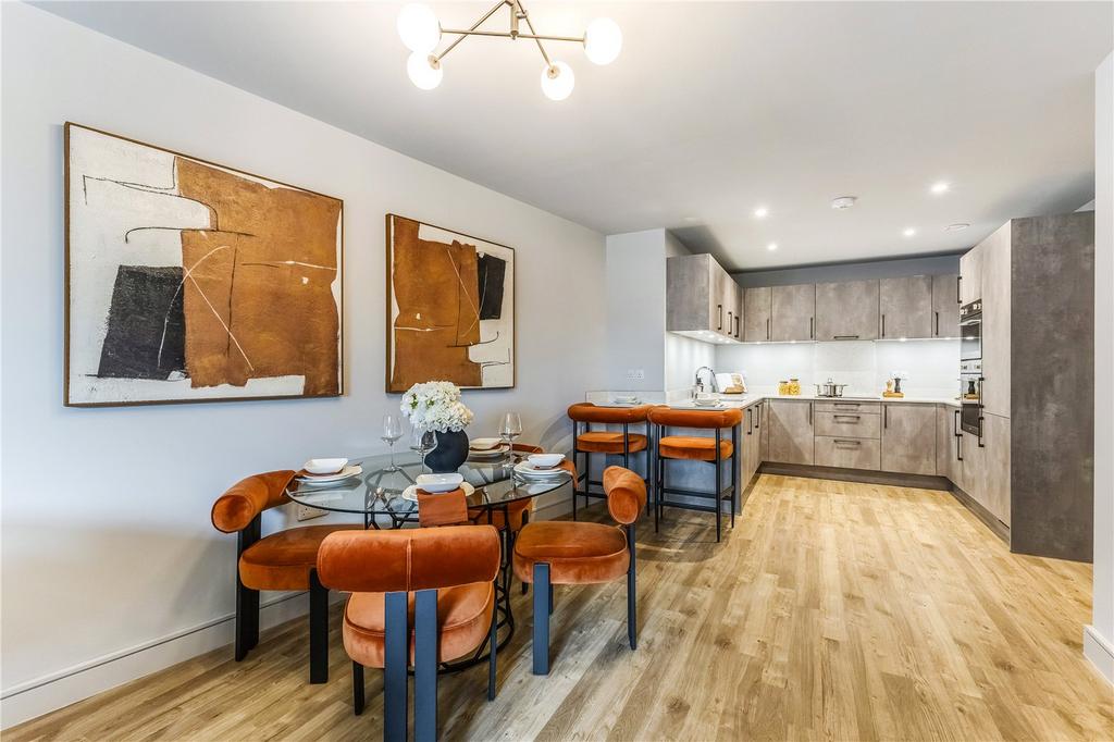 Show Apartment