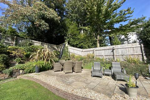 undefined, Mayne Close, Launceston, Cornwall, PL15