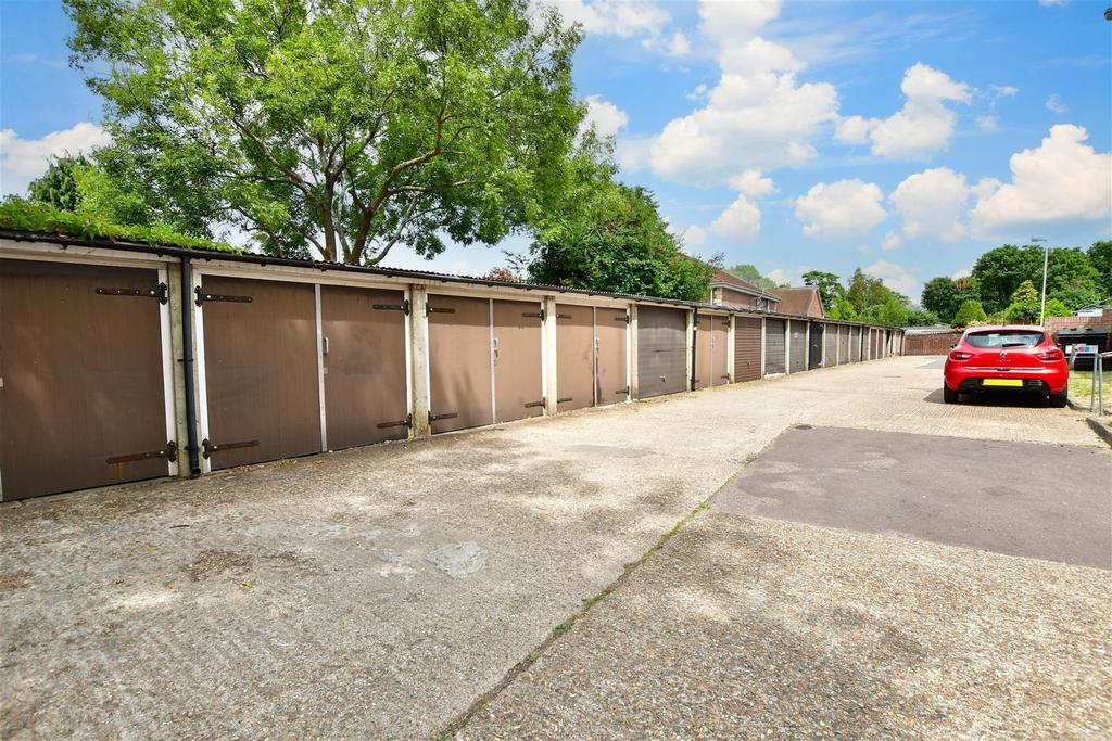 Garage En Bloc