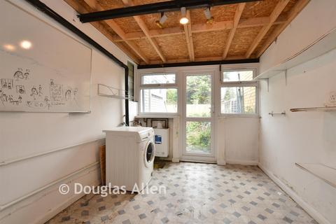 undefined, Dover Road, London