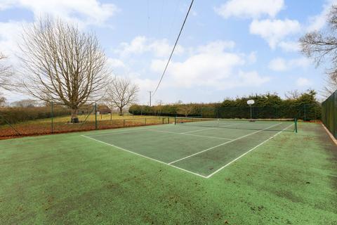 5 bedroom detached house for sale, Headley BERKSHIRE