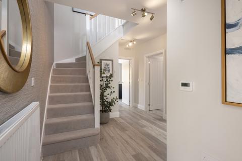 4 bedroom detached house for sale, Plot 68, Rowan at Worting Park, Basingstoke, RG23 Worting House, Basingstoke RG23 8PU