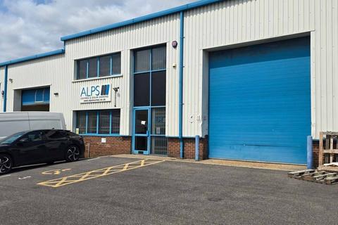 Industrial unit to rent, 12 Downley Rd Havant PO9 2NJ