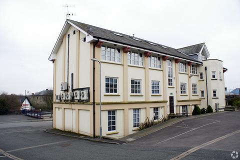 Office to rent, Station Rd Chepstow NP16 5PB