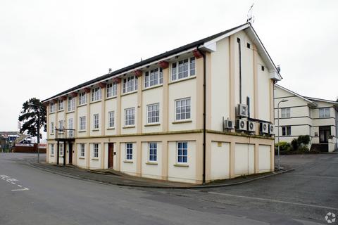Office to rent, Station Rd Chepstow NP16 5PB