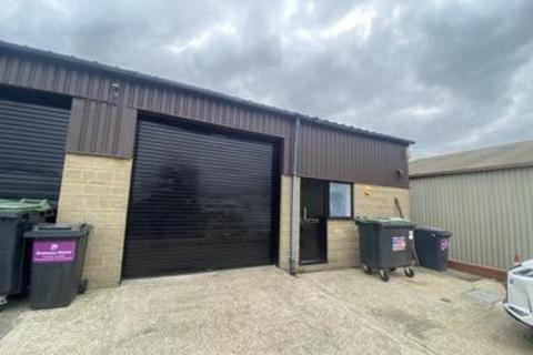 Warehouse to rent, Station Rd Gillingham SP8 4QQ