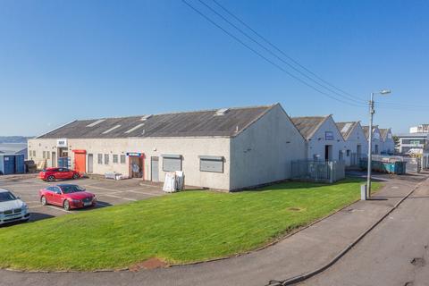 Warehouse to rent, Weardale Ln Glasgow G33 4JJ