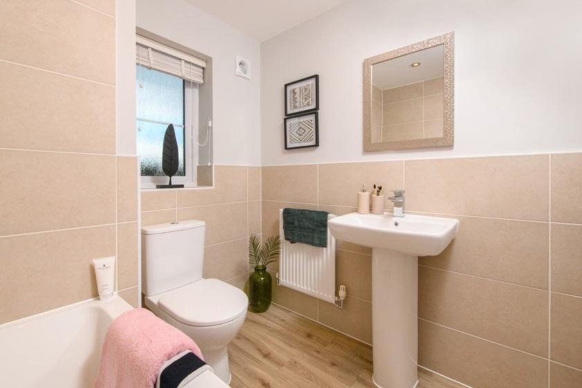 Hesketh 4 bedroom home bathroom