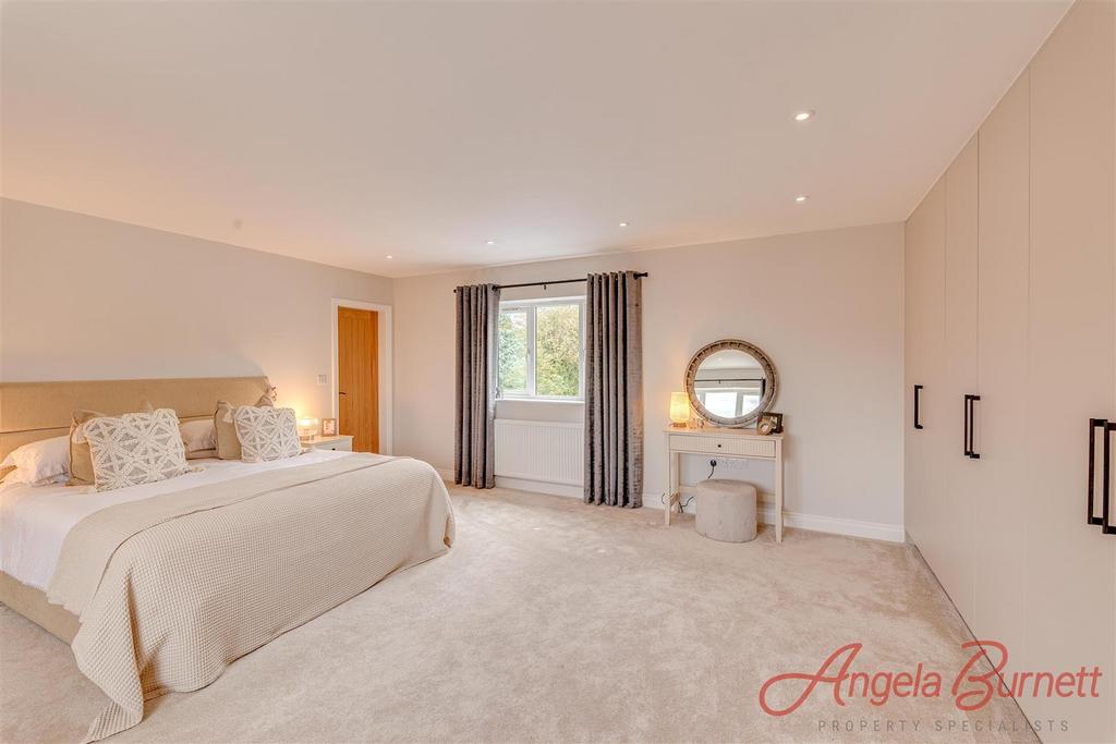 Main bedroom