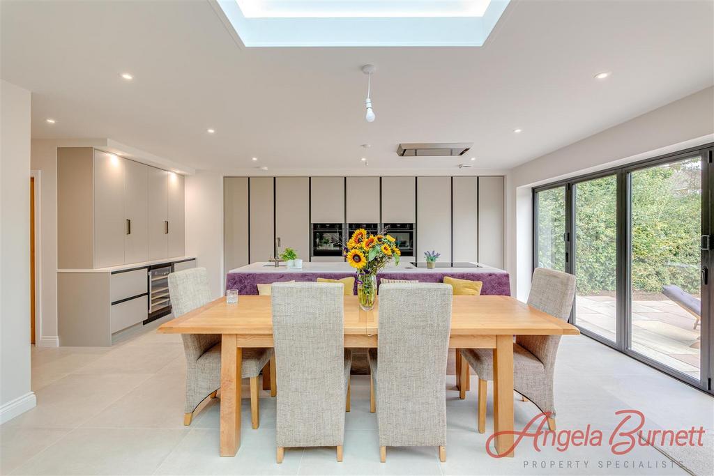 Kitchen and dining area