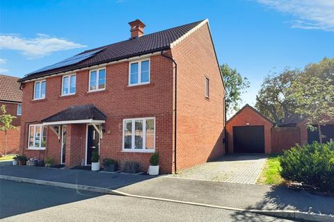 16 Bakers Place, Woodley, Reading, RG5 4AX
