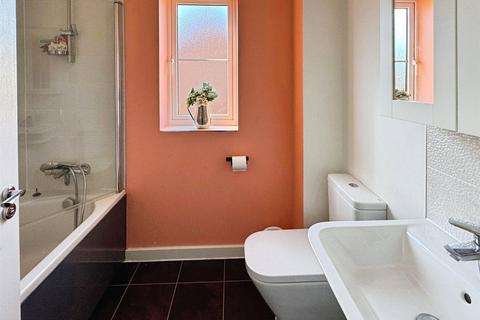 16 Bakers Place, Woodley, Reading, RG5 4AX