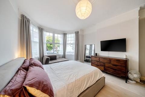 undefined, Claremont Avenue, Motspur Park, Surrey, KT3