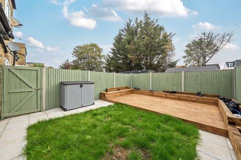 undefined, Claremont Avenue, Motspur Park, Surrey, KT3