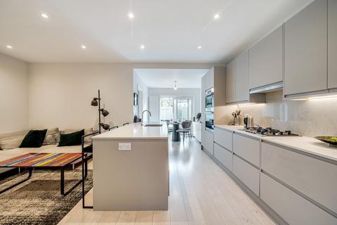 undefined, Claremont Avenue, Motspur Park, Surrey, KT3