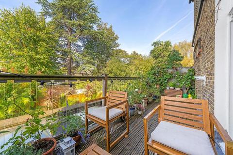 2 bedroom flat for sale, Kings Avenue, SW4