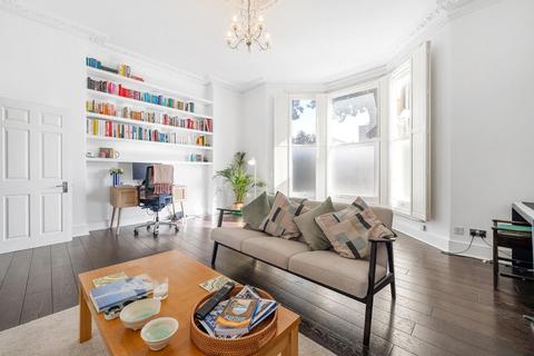2 bedroom flat for sale, Kings Avenue, SW4
