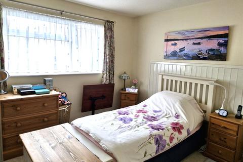 8 Briar Close, Honiton, EX14 2XB