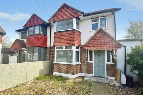 undefined, Elm Close, Twickenham, TW2