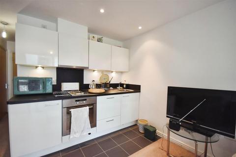 undefined, Clayponds Lane, Brentford