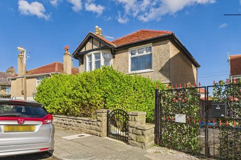 Dalton Road, Heysham | Spacious first floor apartment