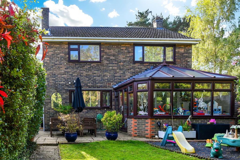Fermor Road, Crowborough, TN6 3 bed detached house for sale - £425,000