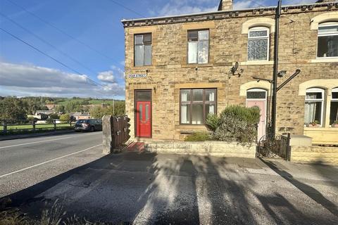 2 bedroom end of terrace house for sale, Vicar Street, Liversedge
