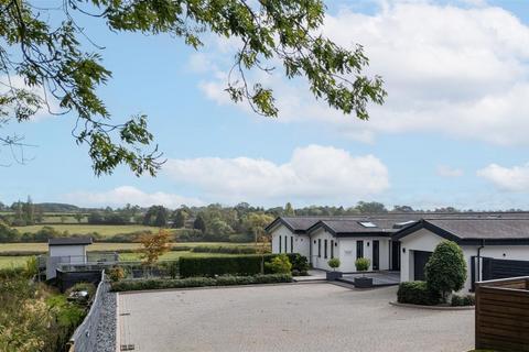 6 bedroom detached house for sale, Stretton Hall, Oadby, LE2